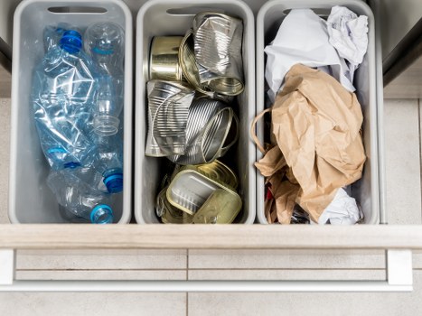 Initial consultation for home clearance services